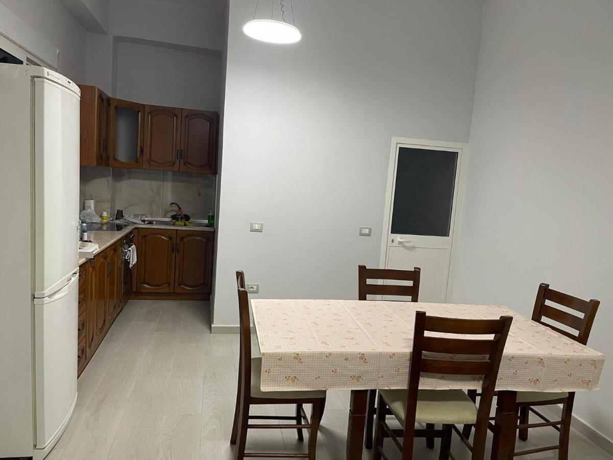 Apartament Gjergji Саранда Экстерьер фото